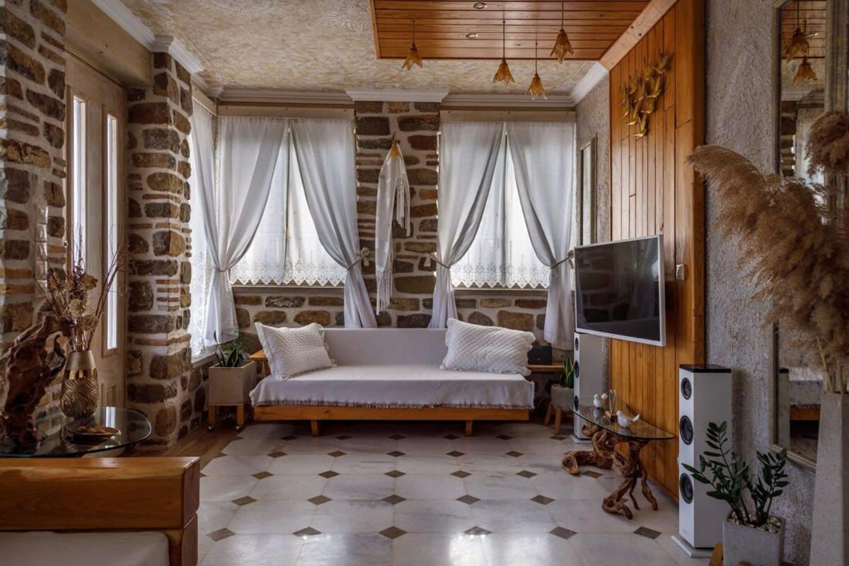 Lithos Messolongi Paradise - A Luxurious Retreat Missolonghi Exterior photo